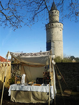 Mittelaltermarktstand auf dem Hexenmarkt in Idstein